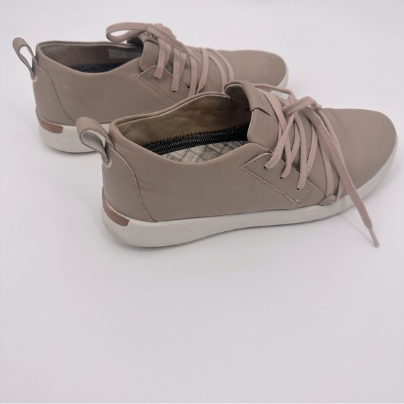 Olukai | Women's Malua Li Casual Shoes Size 9 - Picture 5 of 9